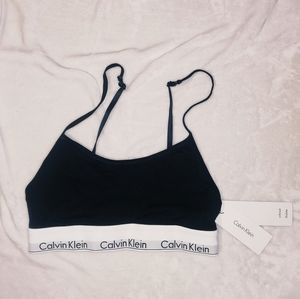 🍀Calvin Klein bralette